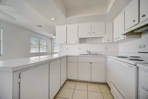 11 Longfellow Cir, Ormond Beach, FL 32176 photo 23