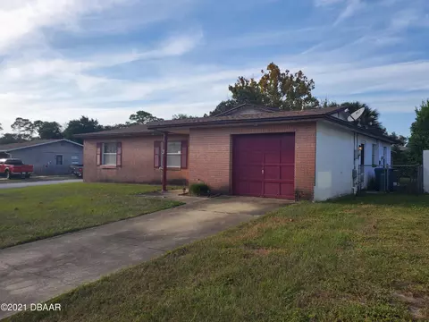1324 S Golf Ave, Ormond Beach, FL 32174 photo 2