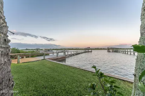 1005 S Riverside Dr, Edgewater, FL 32132 photo 25
