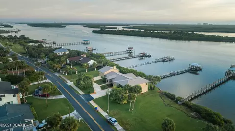 1005 S Riverside Dr, Edgewater, FL 32132 photo 15