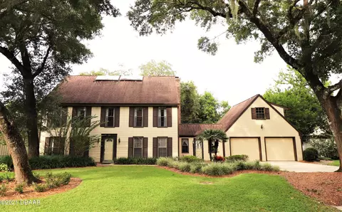 18 Rio Pinar Trl, Ormond Beach, FL 32174 photo 2