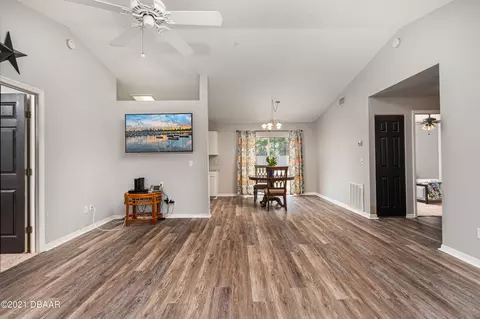 3212 Umbrella Tree Dr, Edgewater, FL 32141 photo 3