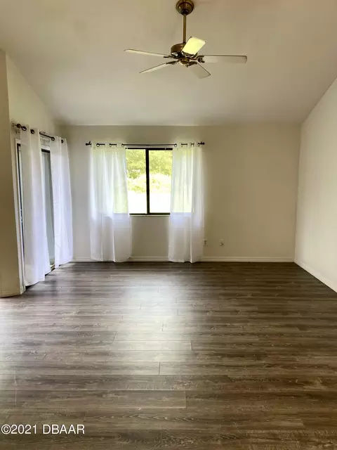 240 Orange Grove Dr #B, Ormond Beach, FL 32174 photo 9