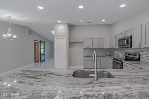 2618 Lime Tree Dr, Edgewater, FL 32141 photo 16