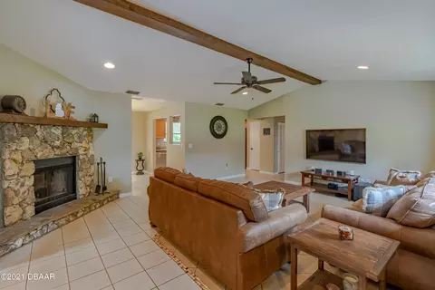 44 Charleston Sq, Ormond Beach, FL 32174 photo 2