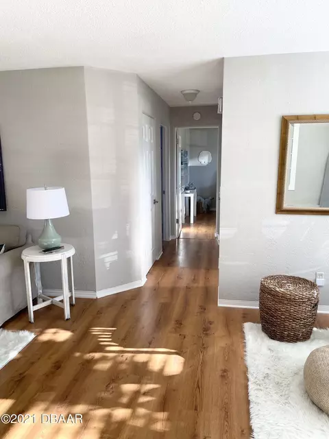 3 Denson Dr, Edgewater, FL 32141 photo 4