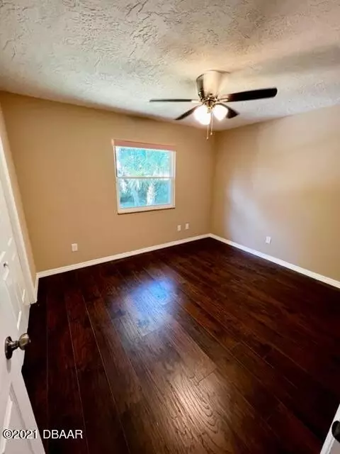 2420 Orange Tree Dr, Edgewater, FL 32141 photo 10