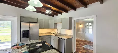 21 W Maria St, Ormond Beach, FL 32176 photo 9
