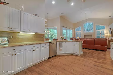1281 Sunningdale Ln, Ormond Beach, FL 32174 photo 11