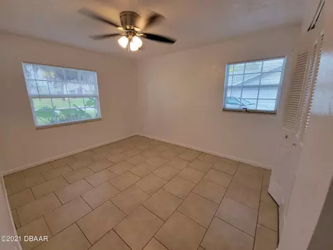 2825 Orange Tree Dr, Edgewater, FL 32141 photo 7