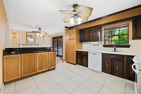 185 Grove St, Ormond Beach, FL 32174 photo 8