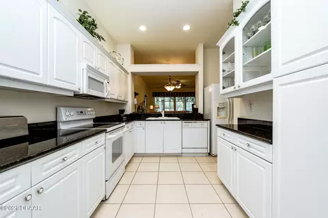1437 Carlow Cir, Ormond Beach, FL 32174 photo 9