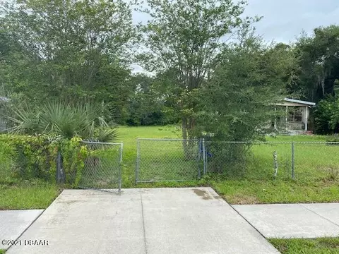 104 Flagler Ave, Edgewater, FL 32132 photo 5