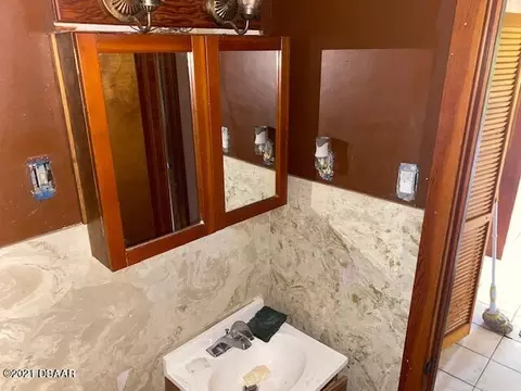 104 Flagler Ave, Edgewater, FL 32132 photo 22