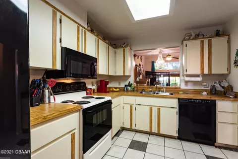 22 Park Ter, Ormond Beach, FL 32174 photo 5