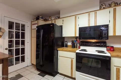 22 Park Ter, Ormond Beach, FL 32174 photo 6