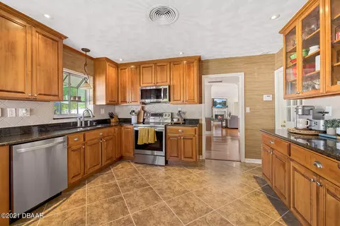 331 N Halifax Dr, Ormond Beach, FL 32176 photo 14