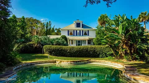 186 S Beach St, Ormond Beach, FL 32174 photo 2
