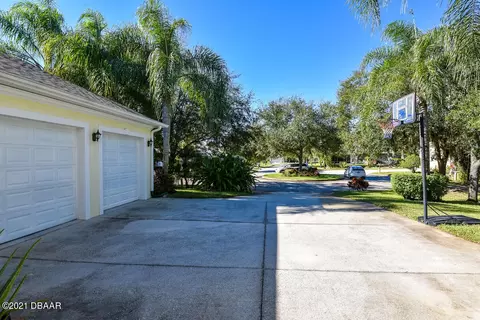 7 Archangel Cir, Ormond Beach, FL 32174 photo 5