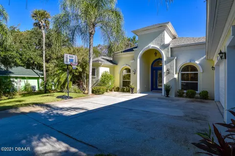 7 Archangel Cir, Ormond Beach, FL 32174 photo 3