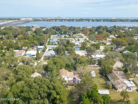 102 S Ridgewood Ave, Ormond Beach, FL 32174 photo 8