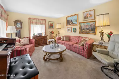 9 Pine Shadows Trl, Ormond Beach, FL 32174 photo 6