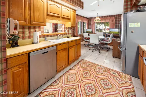 9 Pine Shadows Trl, Ormond Beach, FL 32174 photo 3