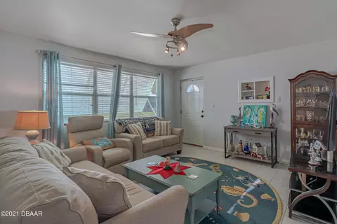 27 Camellia Dr, Ormond Beach, FL 32176 photo 11