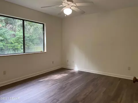 232 N Ridgewood Ave, Edgewater, FL 32132 photo 5
