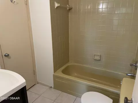 232 N Ridgewood Ave, Edgewater, FL 32132 photo 8