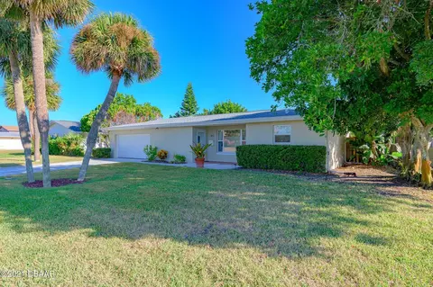 863 Loyola Dr, Ormond Beach, FL 32176 photo 3