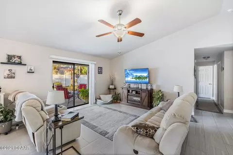 2416 Royal Palm Dr, Edgewater, FL 32141 photo 6