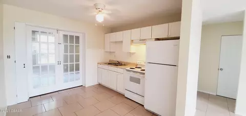 45 Seaside Dr, Ormond Beach, FL 32176 photo 6