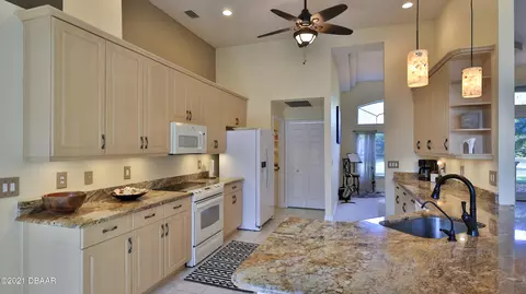 537 Aldenham Ln, Ormond Beach, FL 32174 photo 8