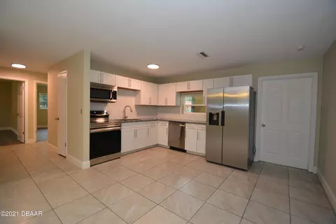 251 Laws Ln, Ormond Beach, FL 32174 photo 3
