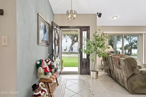 194 N Beach St, Ormond Beach, FL 32174 photo 6