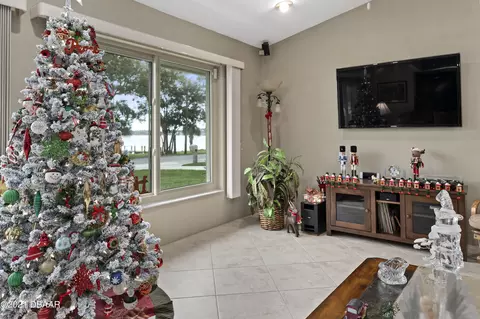 194 N Beach St, Ormond Beach, FL 32174 photo 11