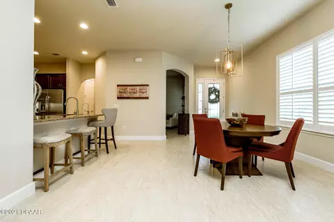 820 Pinewood Dr, Ormond Beach, FL 32174 photo 6