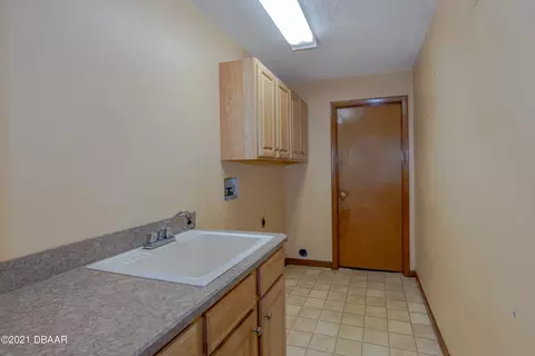 261 E Woodhaven Cir, Ormond Beach, FL 32174 photo 17