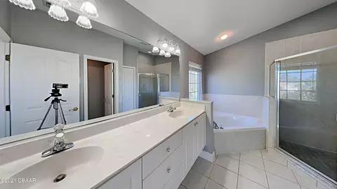 24 Sandra Dr, Ormond Beach, FL 32176 photo 8