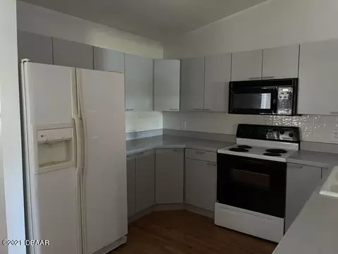 2 Landings Ln, Ormond Beach, FL 32174 photo 3