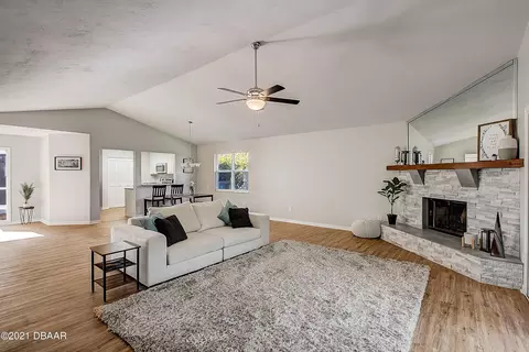 11 Treetop Trl, Ormond Beach, FL 32174 photo 4