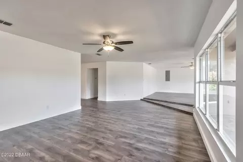 3018 Juniper Dr, Edgewater, FL 32141 photo 8