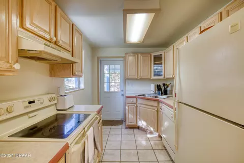 135 Roberta Rd, Ormond Beach, FL 32176 photo 18