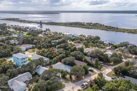 156 Avalon Dr, Ormond Beach, FL 32176 photo 4