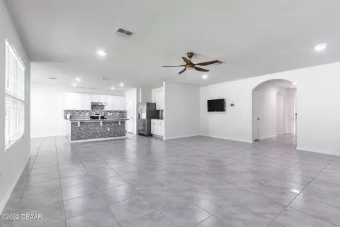 326 Sandoval Dr, Ormond Beach, FL 32174 photo 4