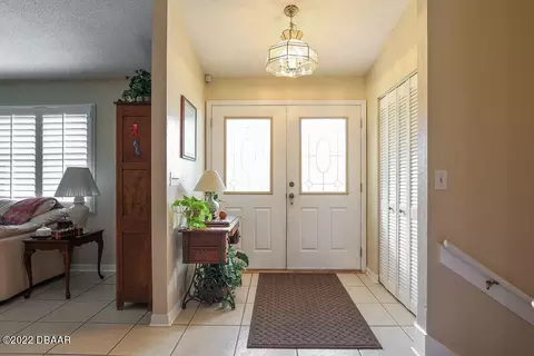 2 Nottingham Dr, Ormond Beach, FL 32174 photo 3