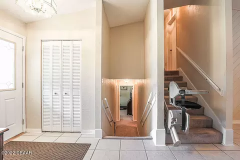 2 Nottingham Dr, Ormond Beach, FL 32174 photo 4