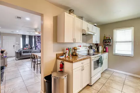 267 Midway Ave, Ormond Beach, FL 32174 photo 6