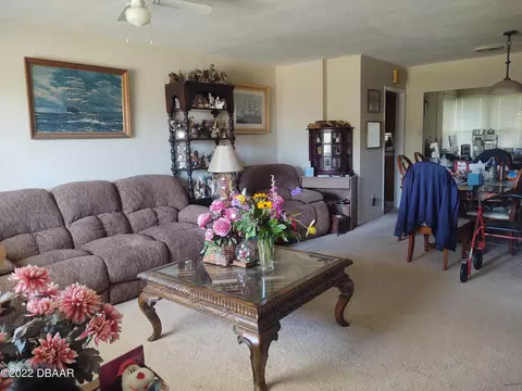37 Oakview Cir, Ormond Beach, FL 32176 photo 5